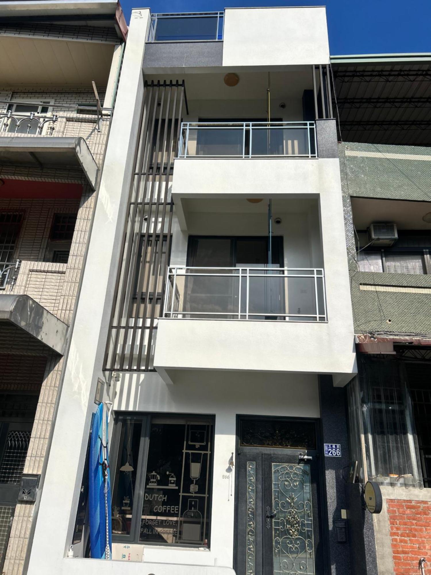 Crescent Bay Sup Apartment Shuili Exterior photo